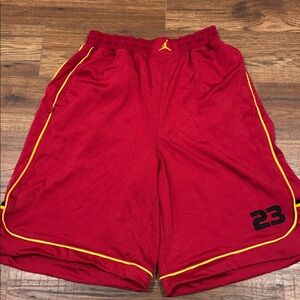 Men’s Jordan Men's Athletic Basketball Shorts sz: XL